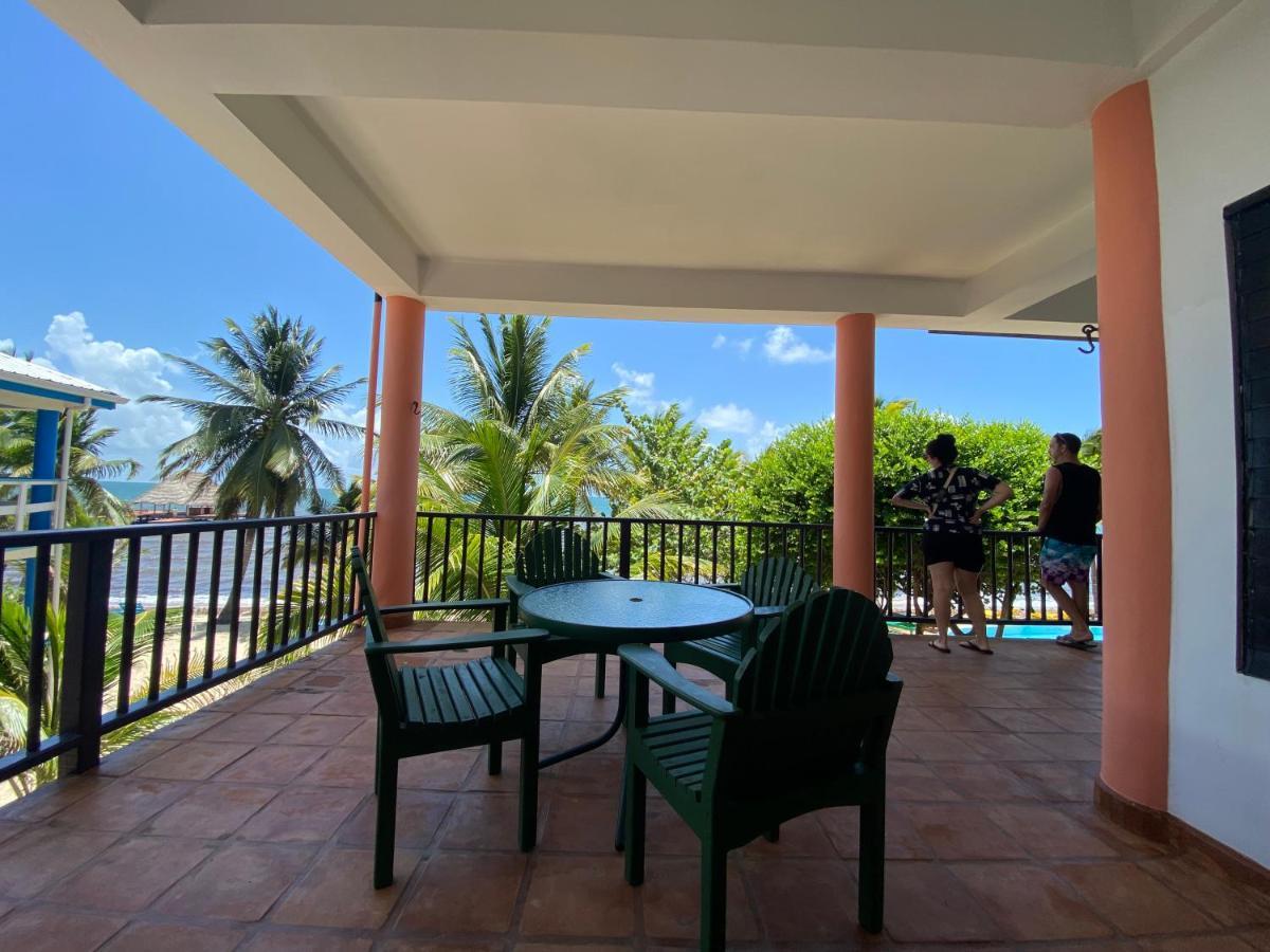 Tranquility Beach Suites Placencia Екстер'єр фото